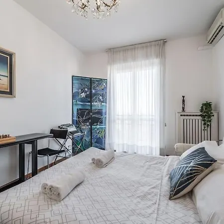 Navigli - 5 Minutes From The Metro Milano